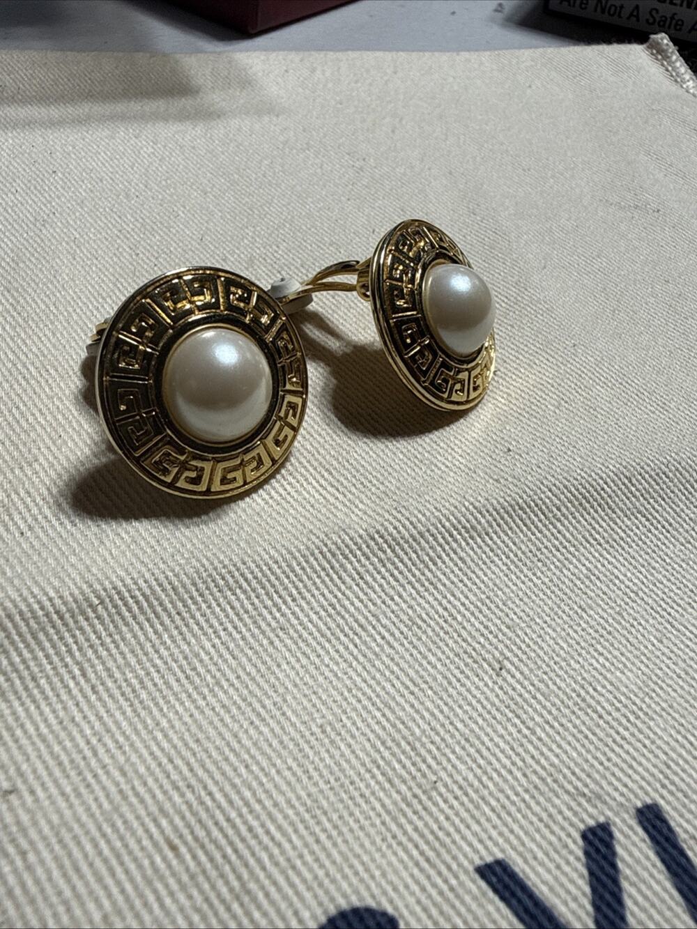 Vintage Givenchy Faux Pearl Gold Line Earrings 1” Large Gold Tone Greek Key